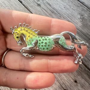 Vintage Jewelry Colorful Racing Horse Brooch